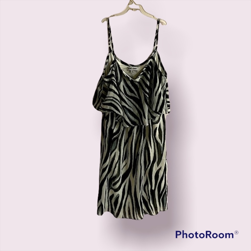 Short cute dress
